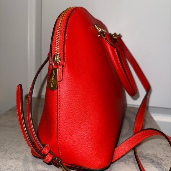 Michael Kors Cindy Large Dome Satchel Bag in Red Leather - Picture 4 of 10